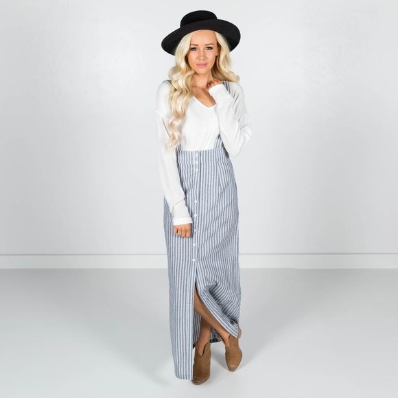 Stevie Hender Dresses & Skirts - 🔷 PRESCOTT MAXI SKIRT 🔷